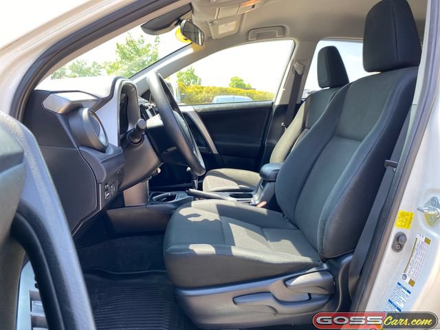 Used 2017 Toyota RAV4 LE w/ All Weather Liner Package AWD/4WD image 27
