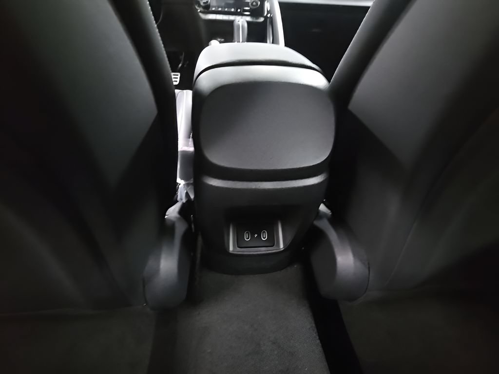 New 2026 Hyundai Elantra N FWD image 27