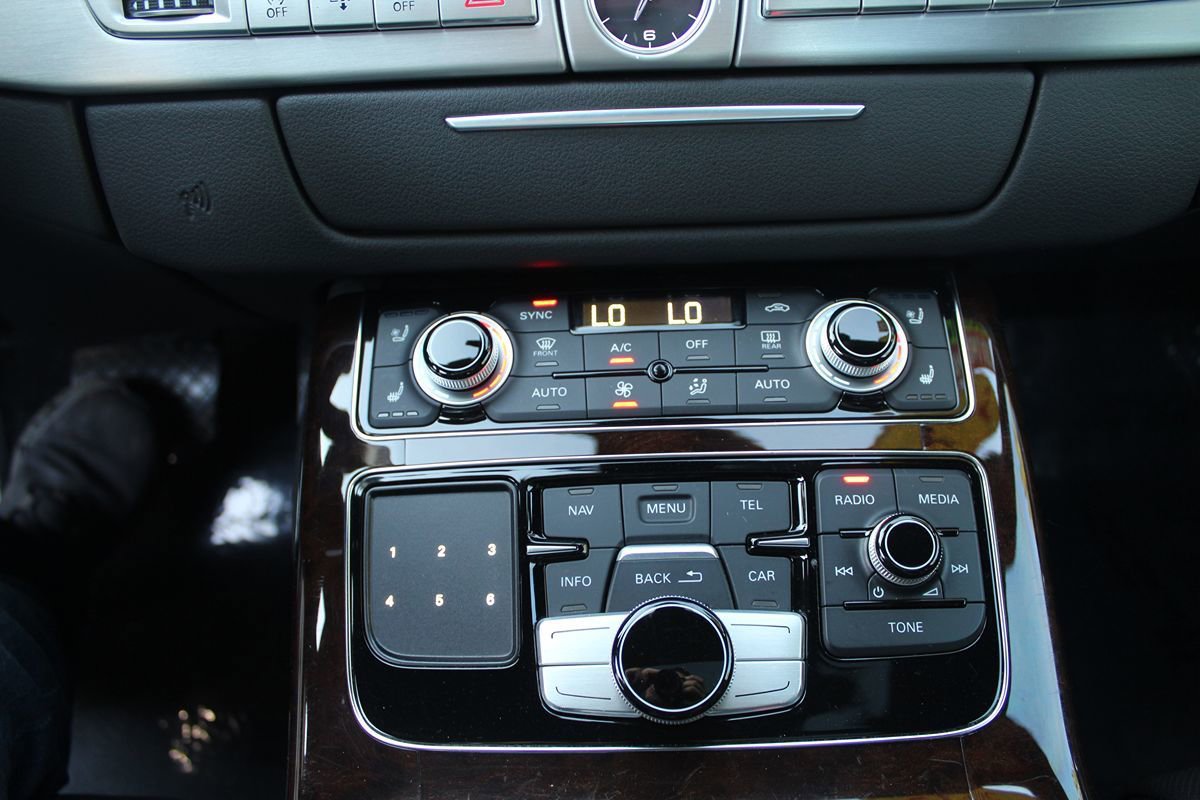 Used 2015 Audi A8 3.0T w/ Premium Package AWD/4WD image 29