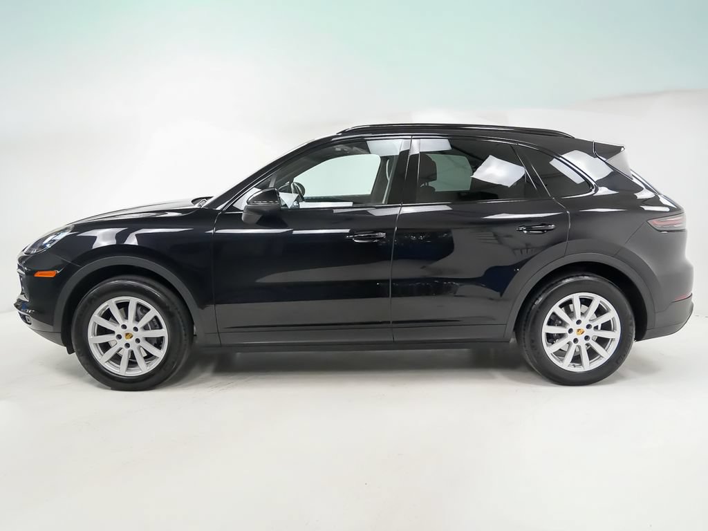 Used 2019 Porsche Cayenne AWD/4WD image 2