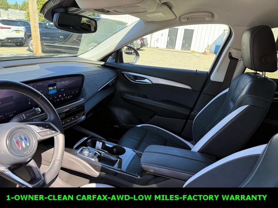 Certified 2025 Buick Envision Sport Touring image 16