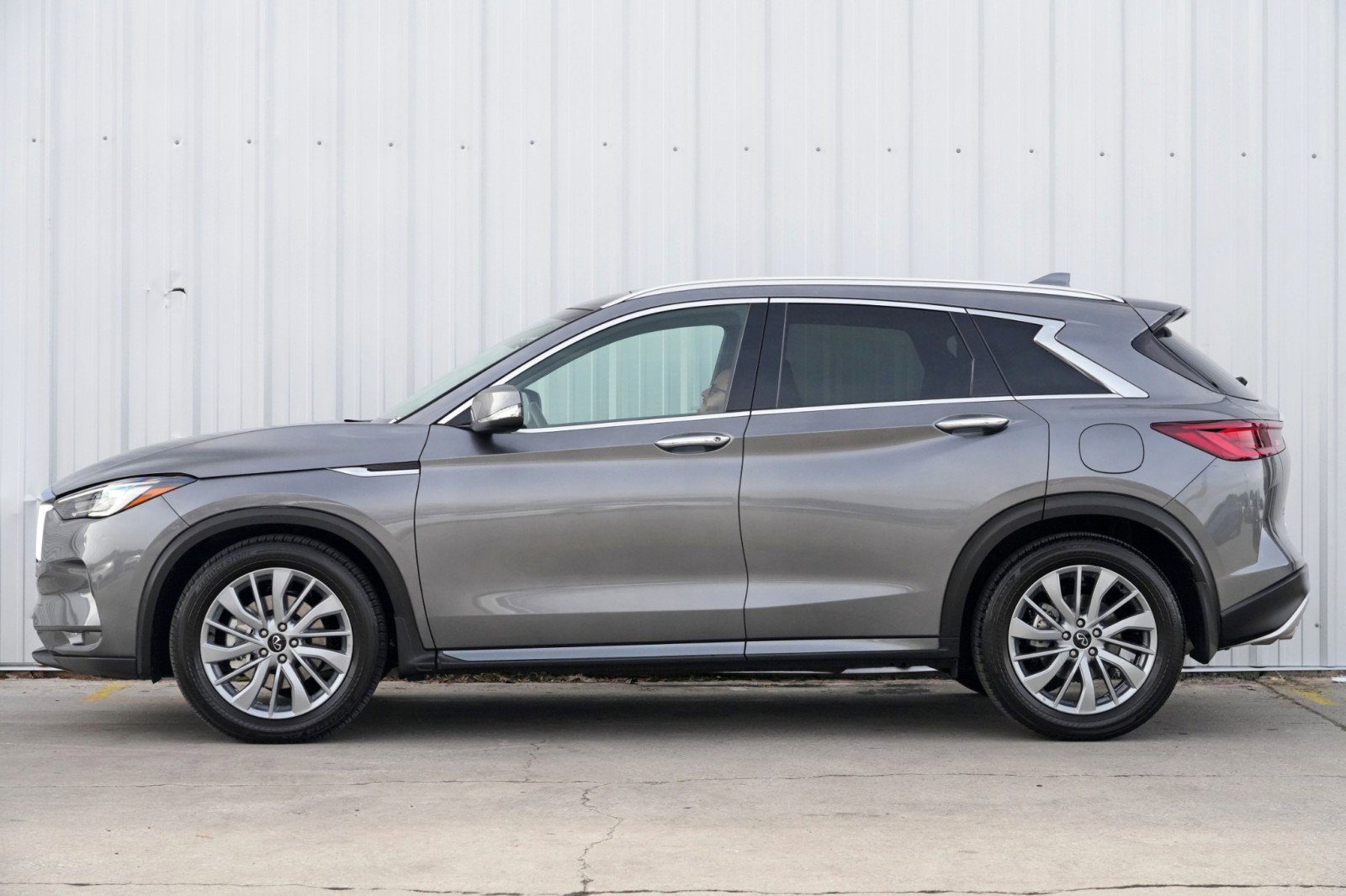 Used 2024 INFINITI QX50 Luxe image 8