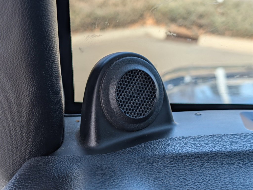 Used 2012 Jeep Wrangler Sahara image 33