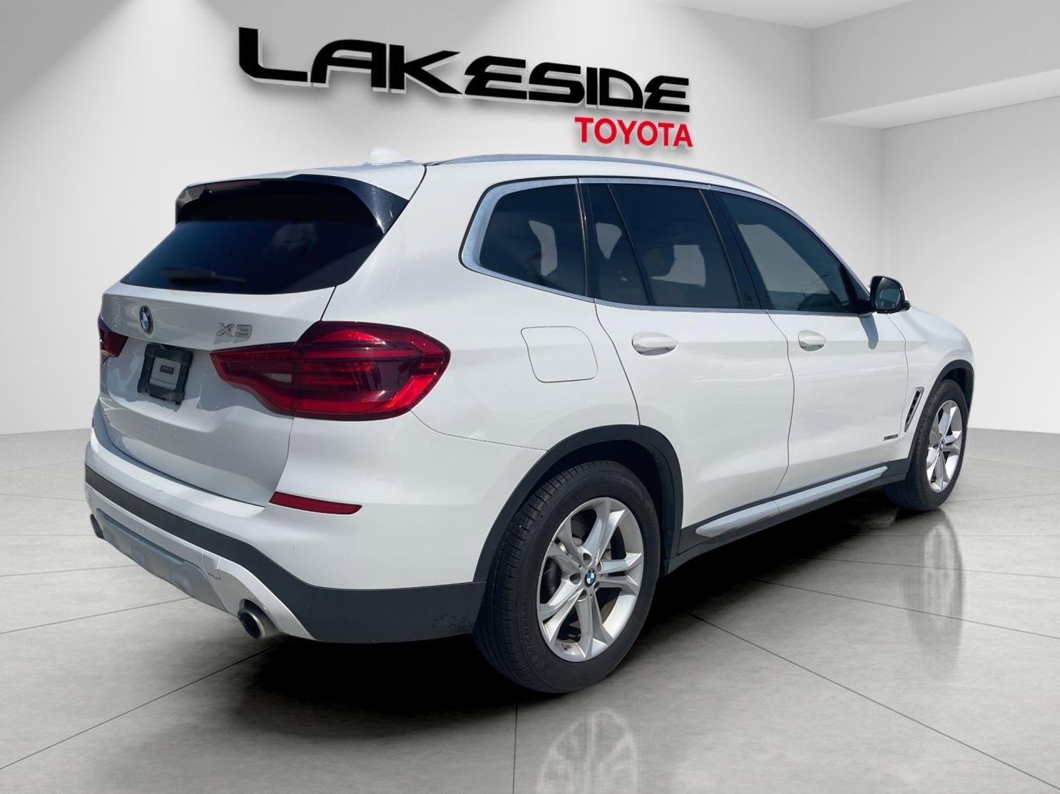 Used 2018 BMW X3 xDrive30i image 7