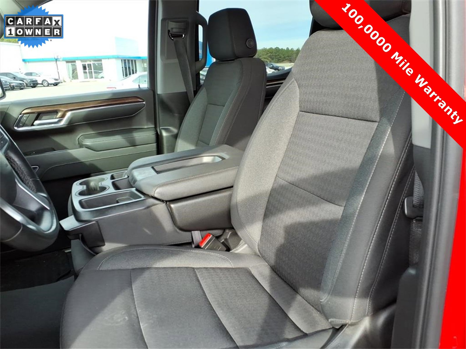 Used 2024 Chevrolet Silverado 1500 LT image 18