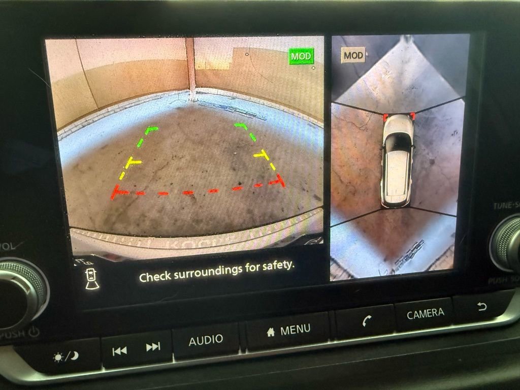 Used 2021 Nissan Rogue SV image 40