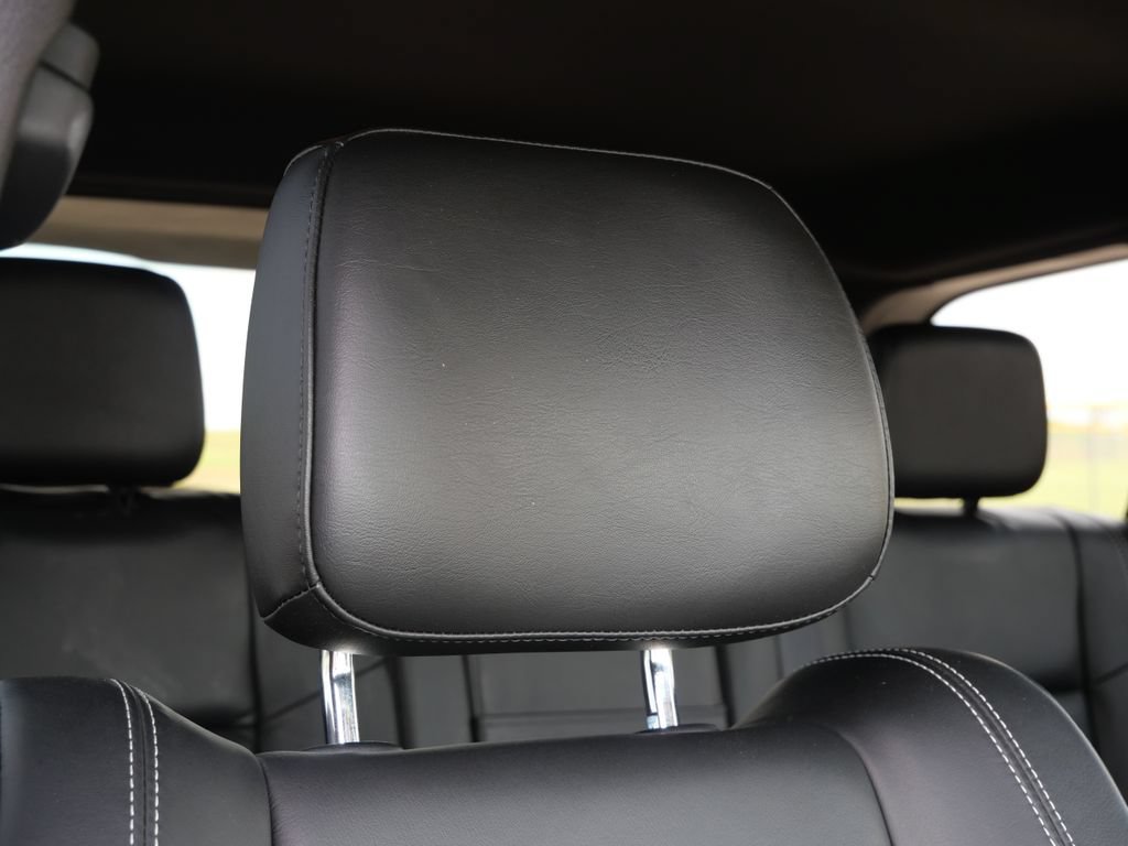 Used 2021 Jeep Grand Cherokee Limited w/ Quick Order Package 28K 80th AWD/4WD image 24