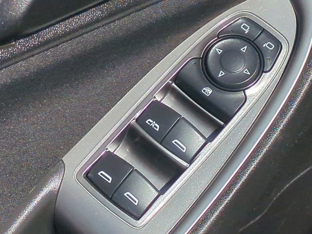 Used 2023 Chevrolet Malibu LT FWD image 32