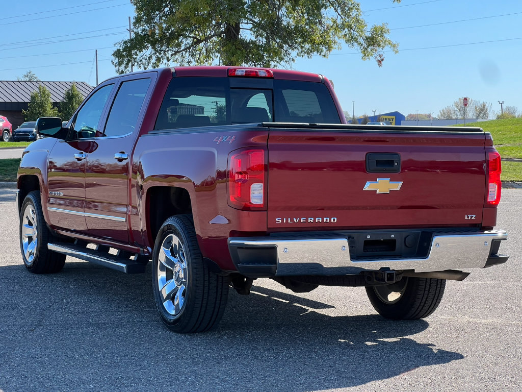 Used 2018 Chevrolet Silverado 1500 LTZ w/ Sport Package AWD/4WD image 15