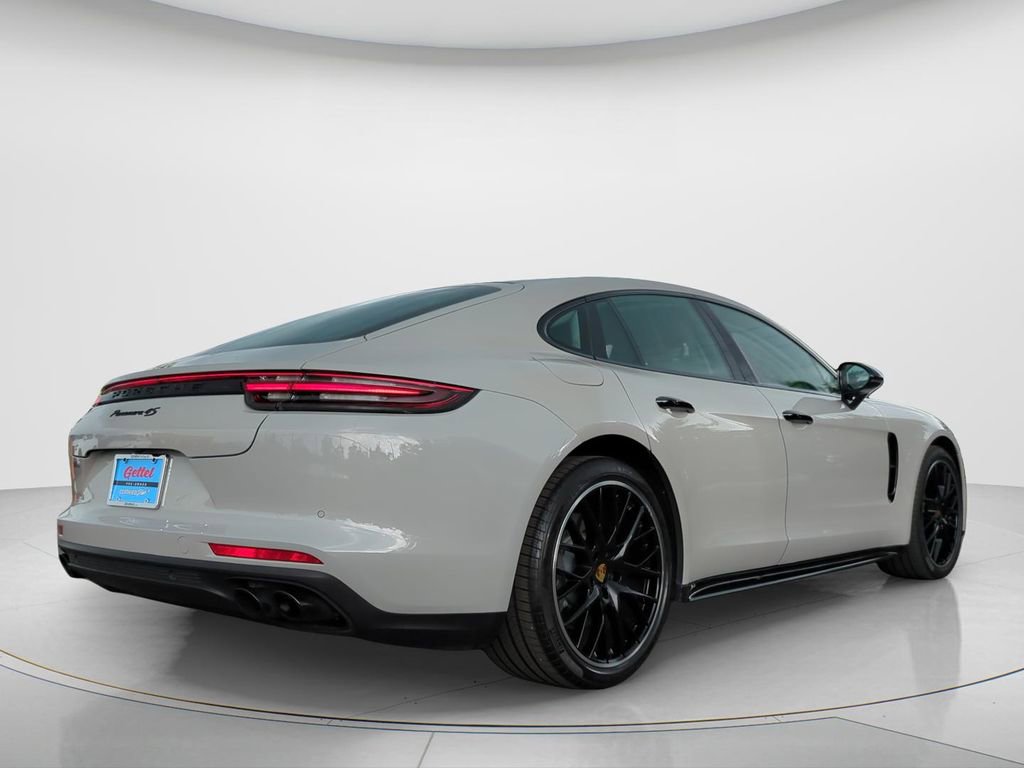 Used 2018 Porsche Panamera 4S AWD/4WD image 5