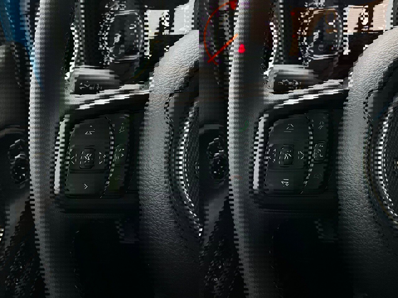 Used 2025 Jeep Gladiator Sport image 33