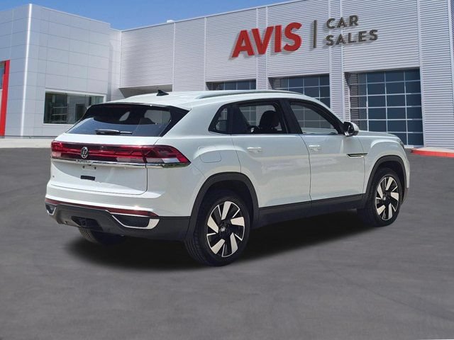 Used 2025 Volkswagen Atlas Cross Sport SE FWD image 6
