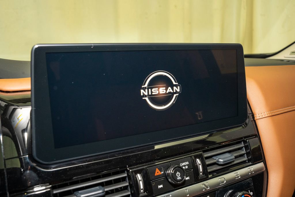 New 2026 Nissan Pathfinder Platinum image 17