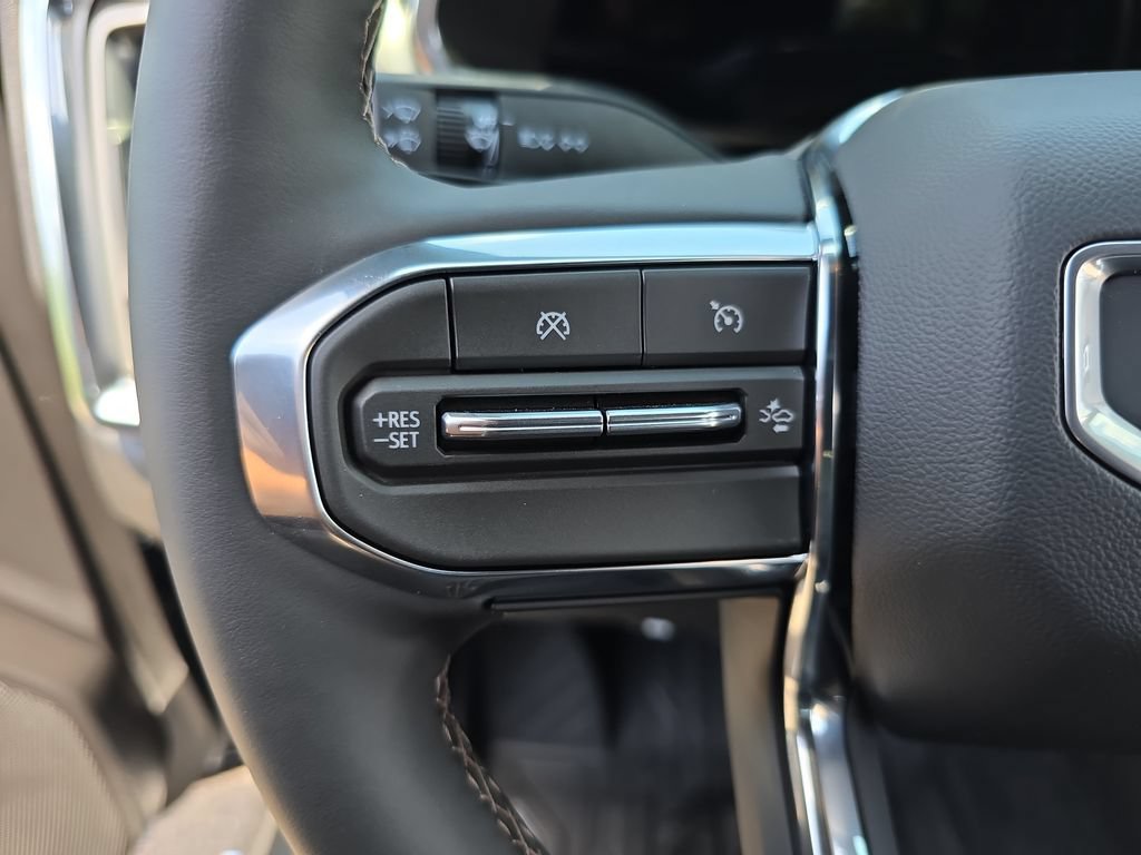 New 2026 GMC Canyon Denali AWD/4WD image 17
