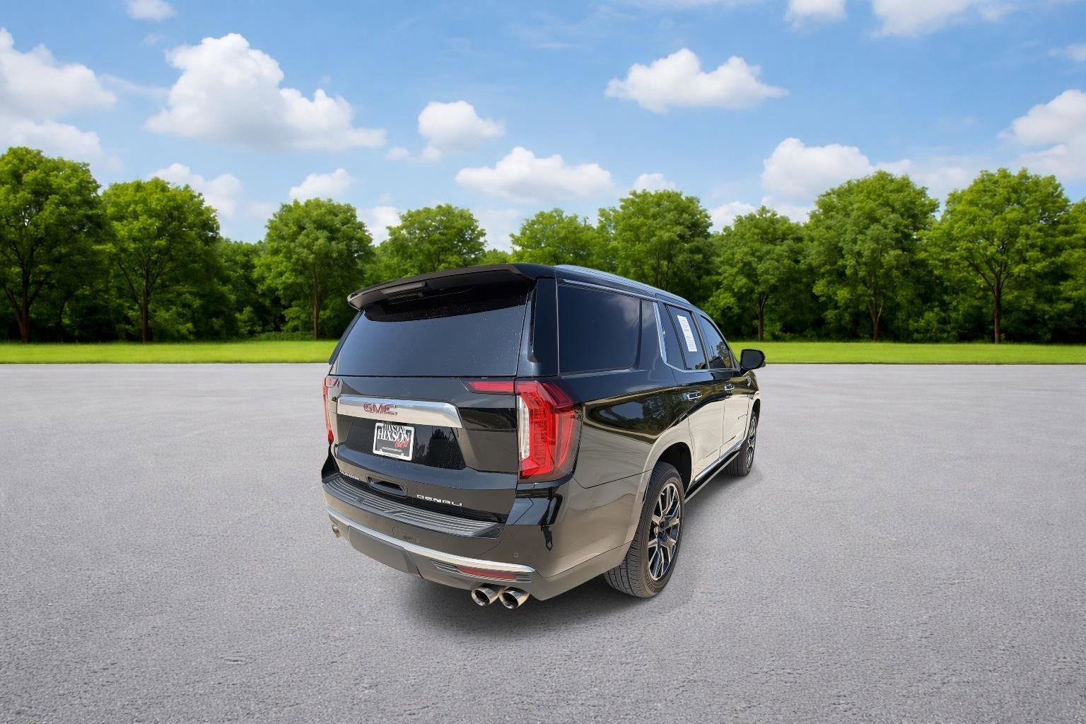 Used 2021 GMC Yukon Denali w/ Denali Ultimate Package image 7