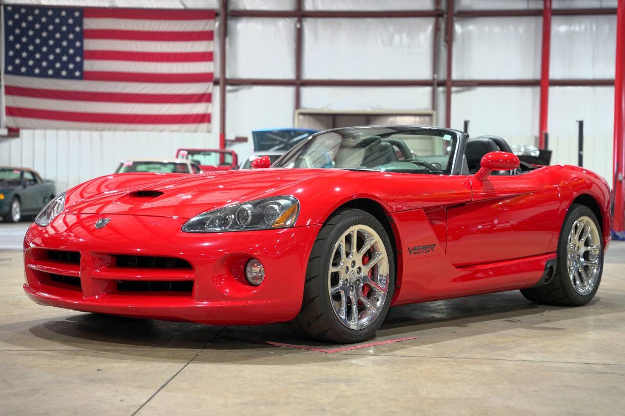 Used 2004 Dodge Viper SRT-10