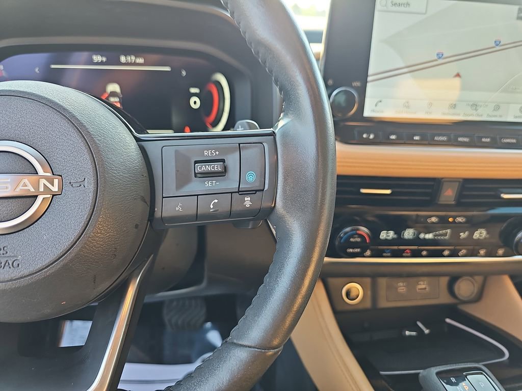 Used 2023 Nissan Rogue Platinum w/ Platinum Premium Package FWD image 22