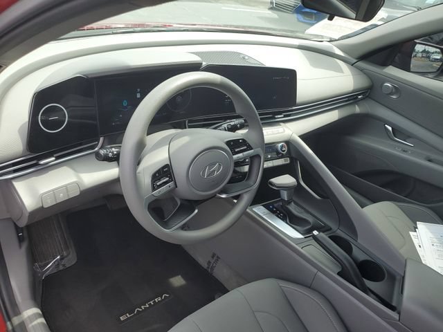 Certified 2024 Hyundai Elantra SEL FWD image 9