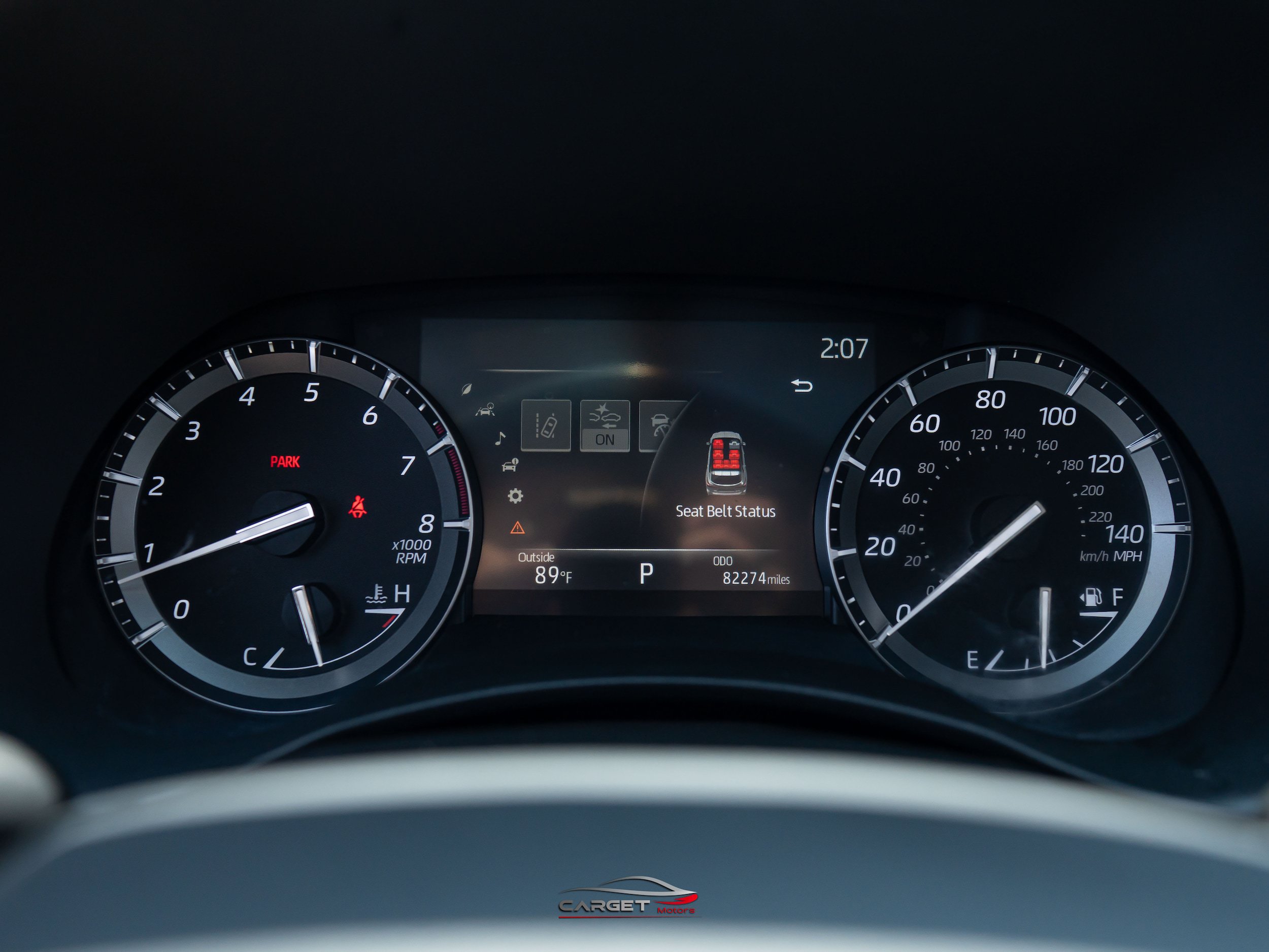 Used 2021 Toyota Highlander XLE AWD/4WD image 29