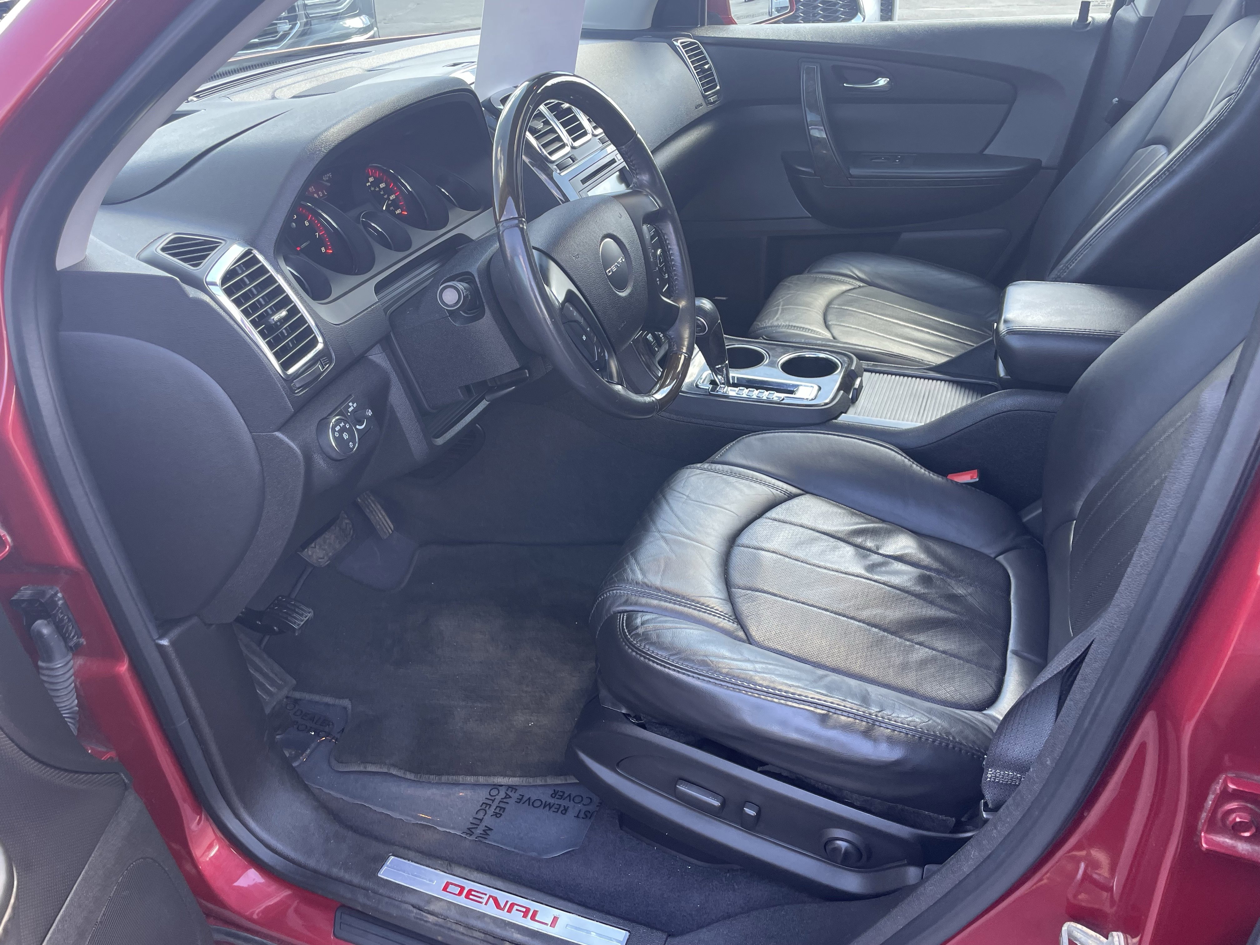 Used 2012 GMC Acadia Denali AWD/4WD image 12