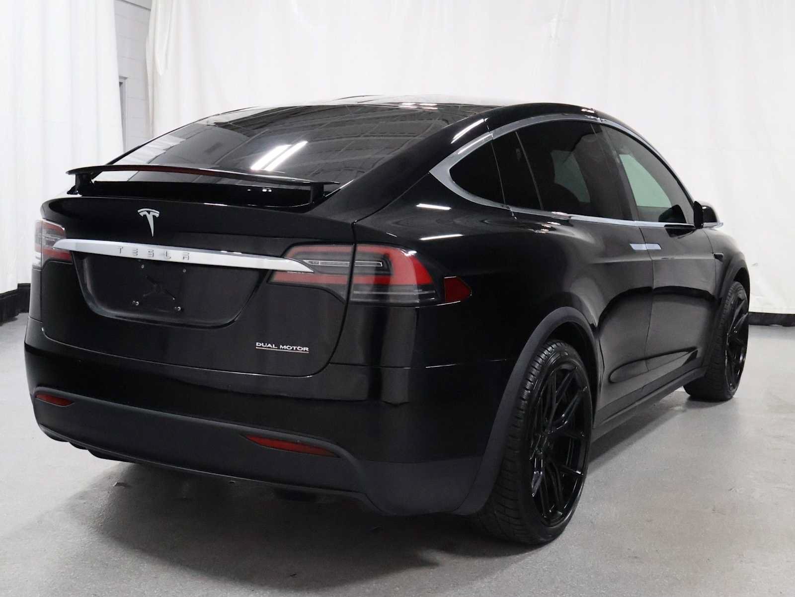 Used 2021 Tesla Model X Performance AWD/4WD image 9