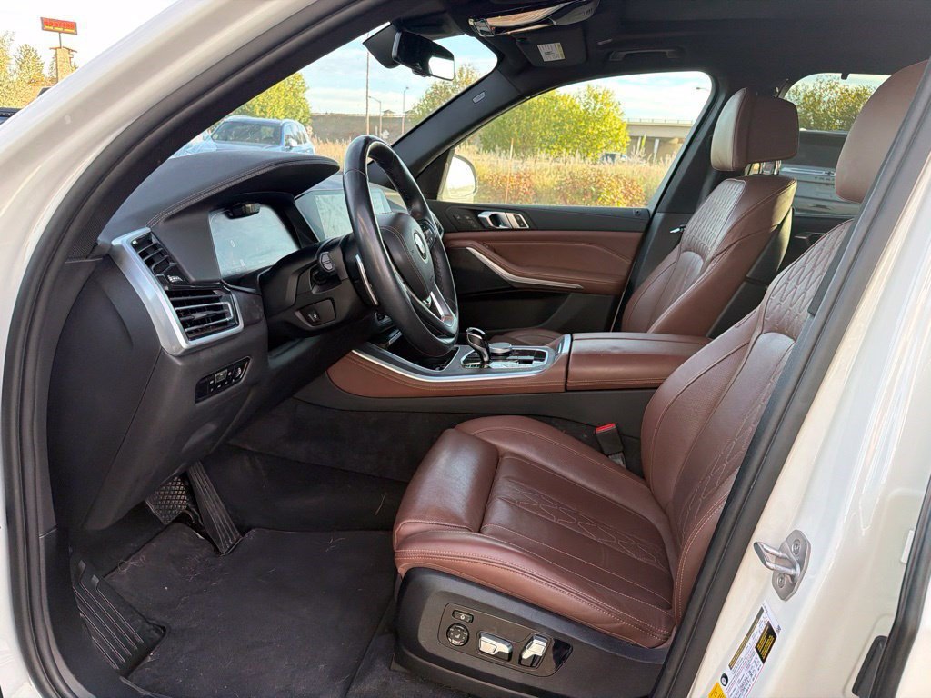Used 2022 BMW X5 xDrive40i AWD/4WD image 10