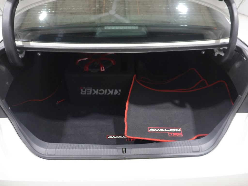 Used 2020 Toyota Avalon TRD FWD image 4