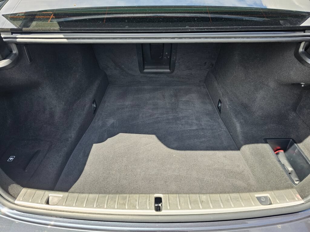 Used 2020 BMW 740i w/ Premium Package RWD image 16