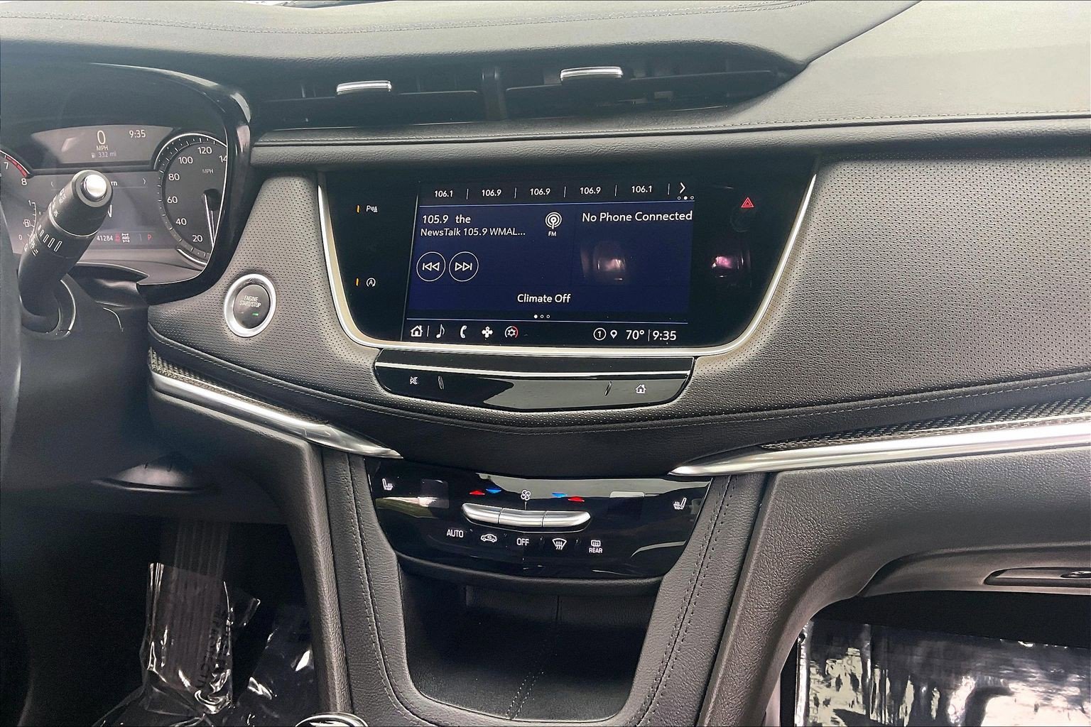 Used 2022 Cadillac XT5 Sportv w/ LPO, ONYX Package AWD/4WD image 38