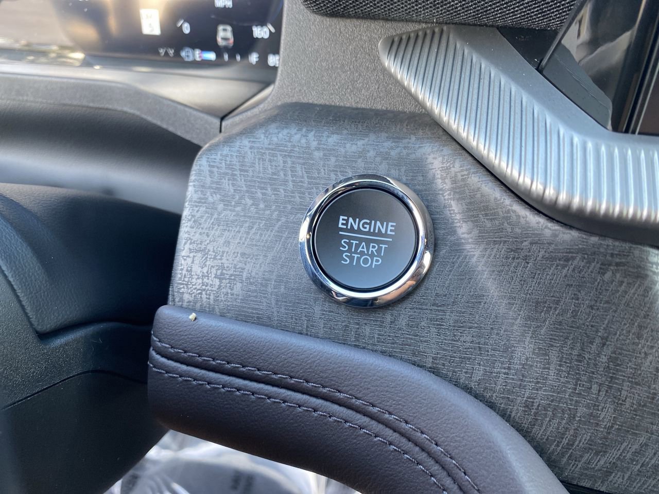 New 2026 Ford Explorer Platinum RWD image 27