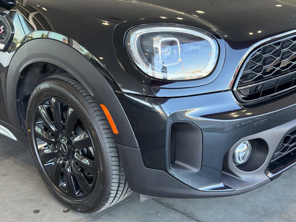 Used 2023 MINI Cooper Countryman S FWD image 8