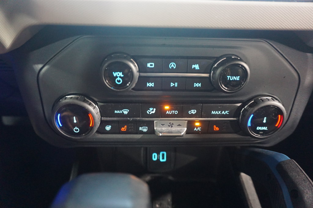 Used 2022 Ford Bronco Wildtrak AWD/4WD image 12