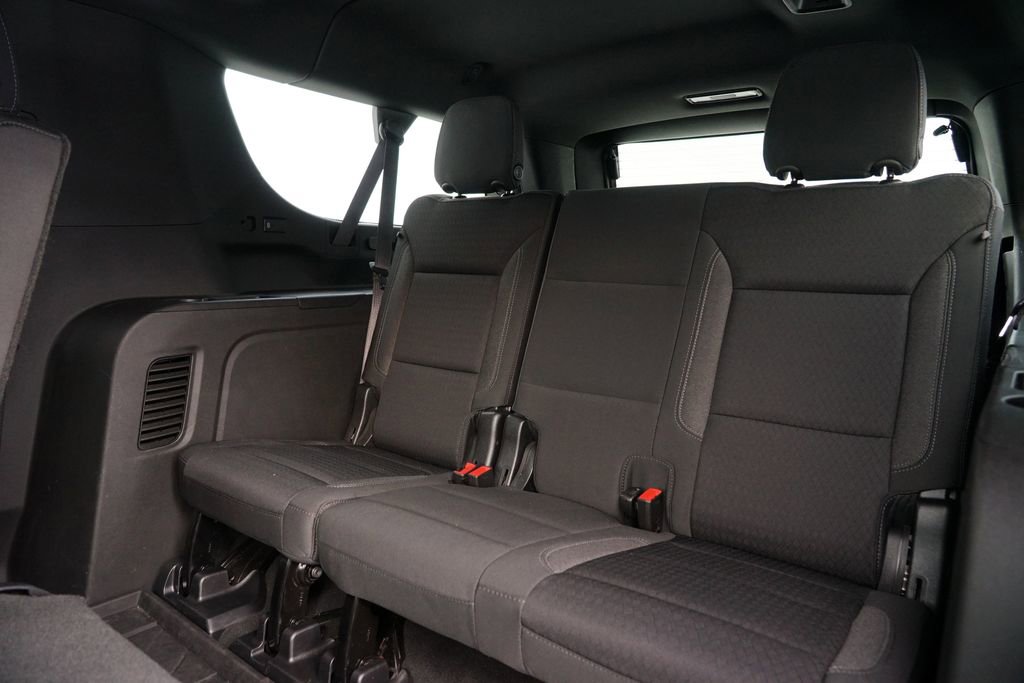 Used 2022 Chevrolet Suburban LS w/ Max Trailering Package image 27