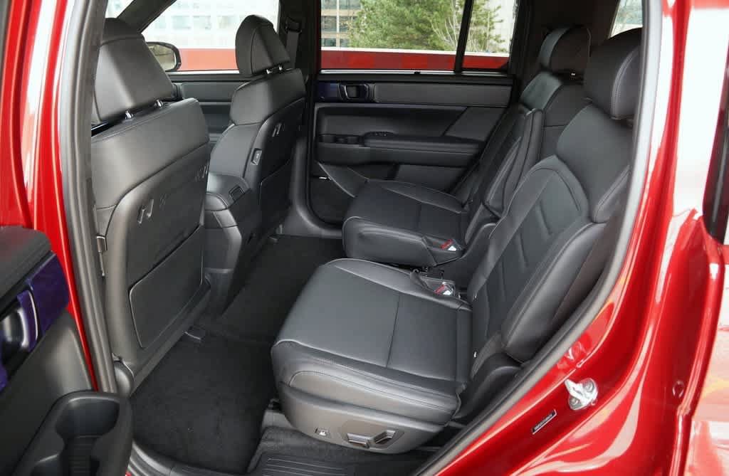 New 2026 Hyundai Santa Fe Calligraphy FWD image 28
