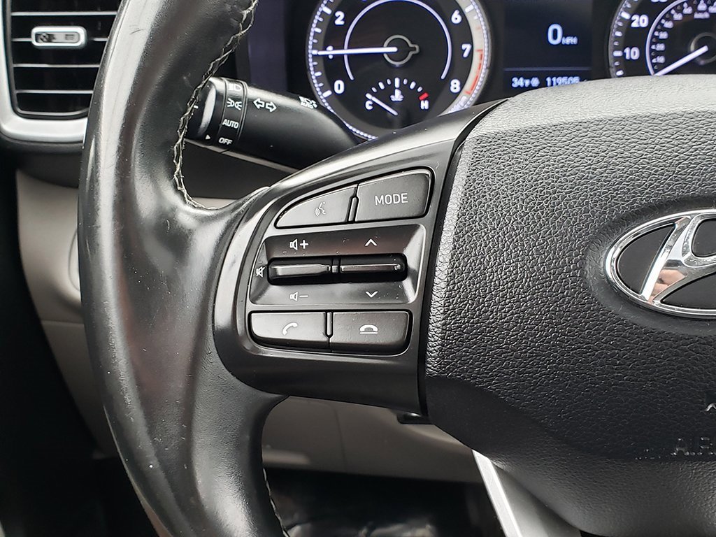 Used 2020 Hyundai Venue SEL w/ Convenience + Premium Package image 27
