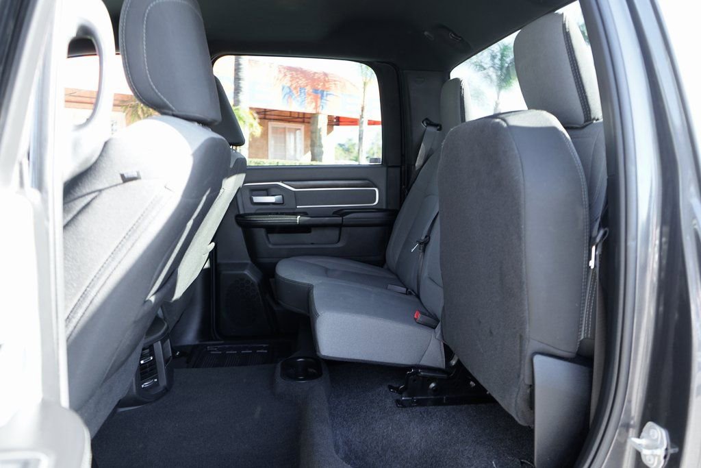 Used 2023 RAM 2500 Big Horn w/ Level 1 Equipment Group image 33