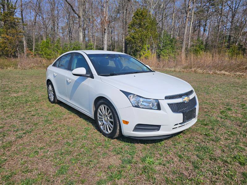 Used 2014 Chevrolet Cruze Eco image 1