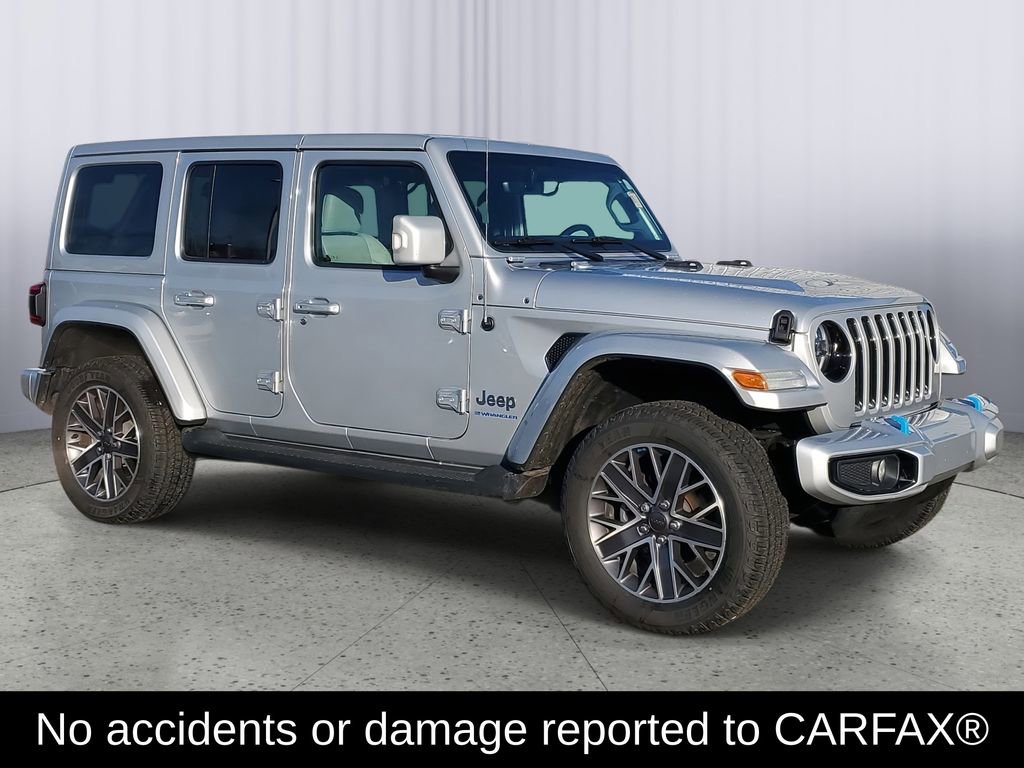 Used 2023 Jeep Wrangler Unlimited Sahara image 2