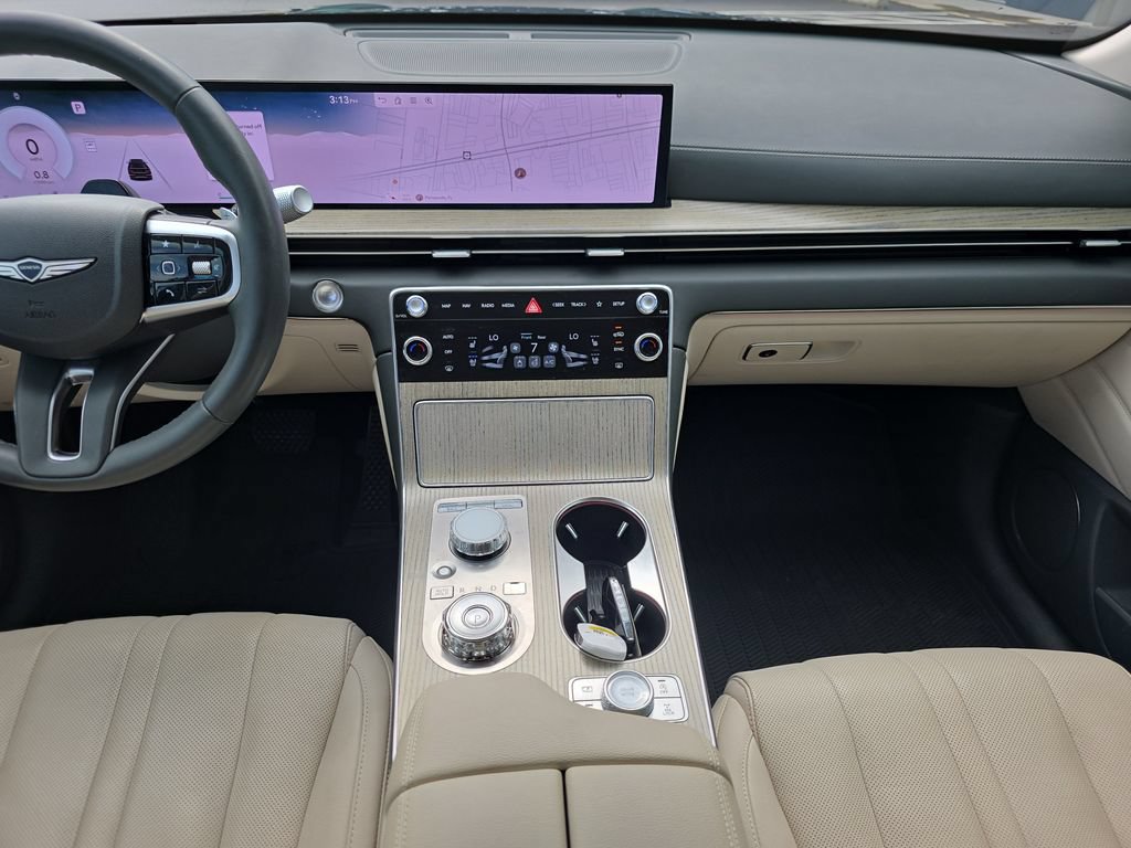 Used 2025 Genesis GV80 2.5T Advanced AWD/4WD image 15