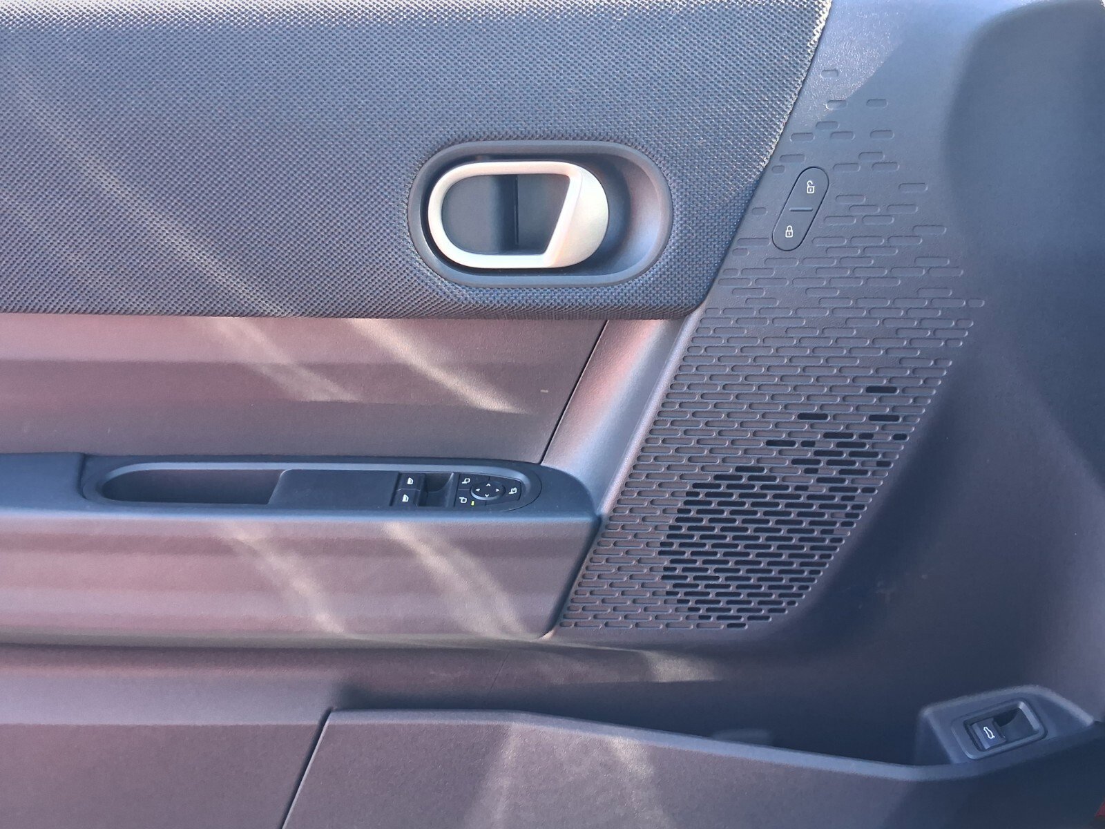 Used 2025 MINI Cooper S image 19