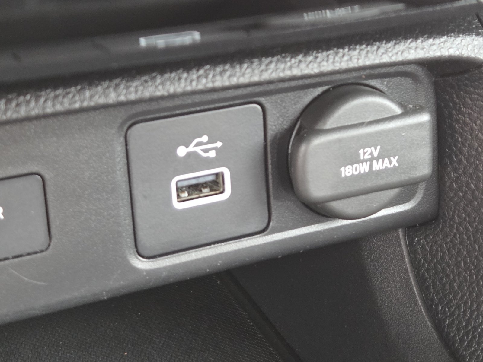 Used 2023 Honda Civic LX image 5