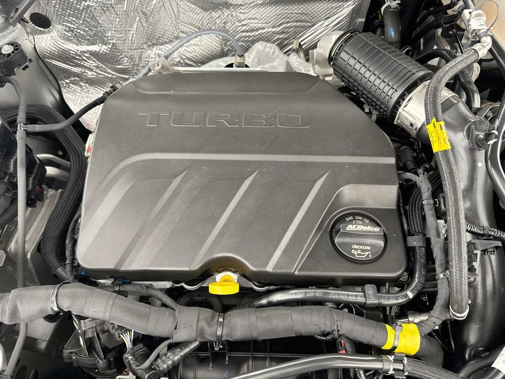 New 2026 Chevrolet Trax LT FWD image 30