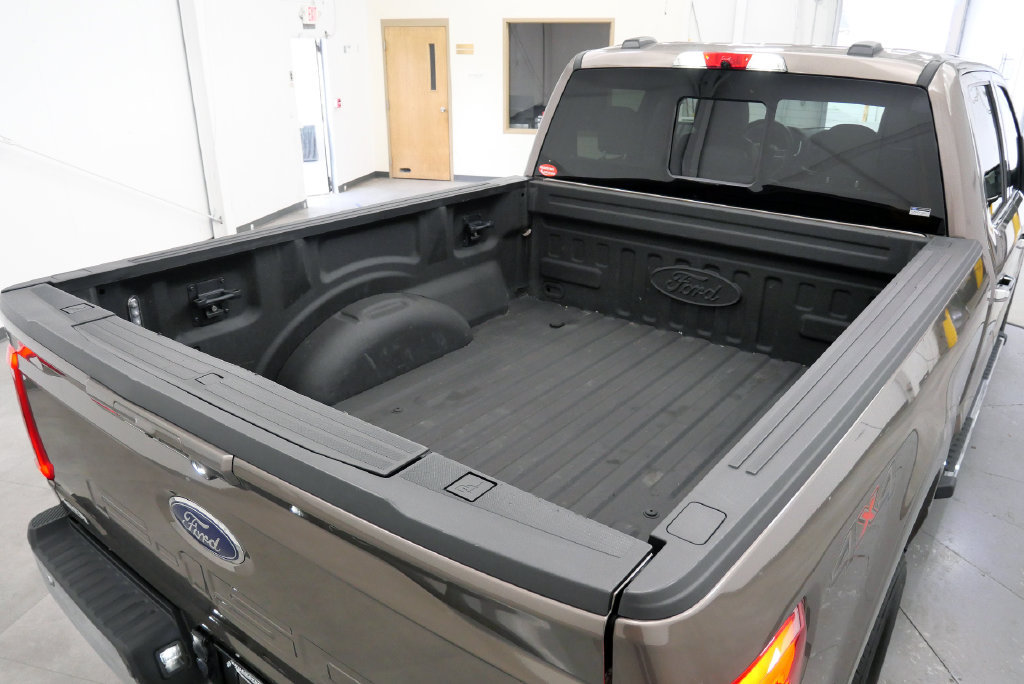 Used 2021 Ford F150 Lariat w/ Equipment Group 502A High AWD/4WD image 41