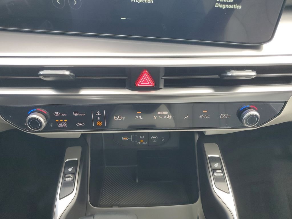 New 2026 Kia Sorento S w/ S Panoramic Sunroof Package image 40