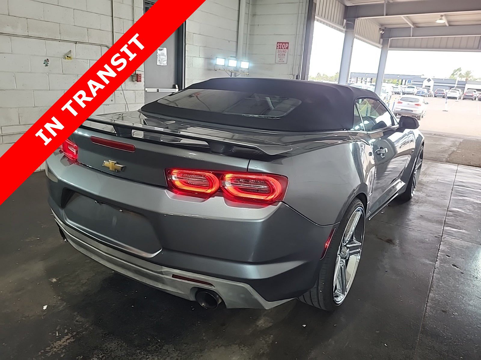 Used 2020 Chevrolet Camaro LT RWD image 5
