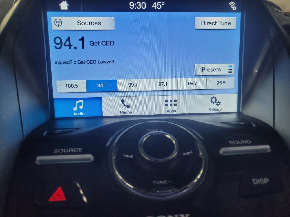 Used 2017 Ford Escape Titanium image 25