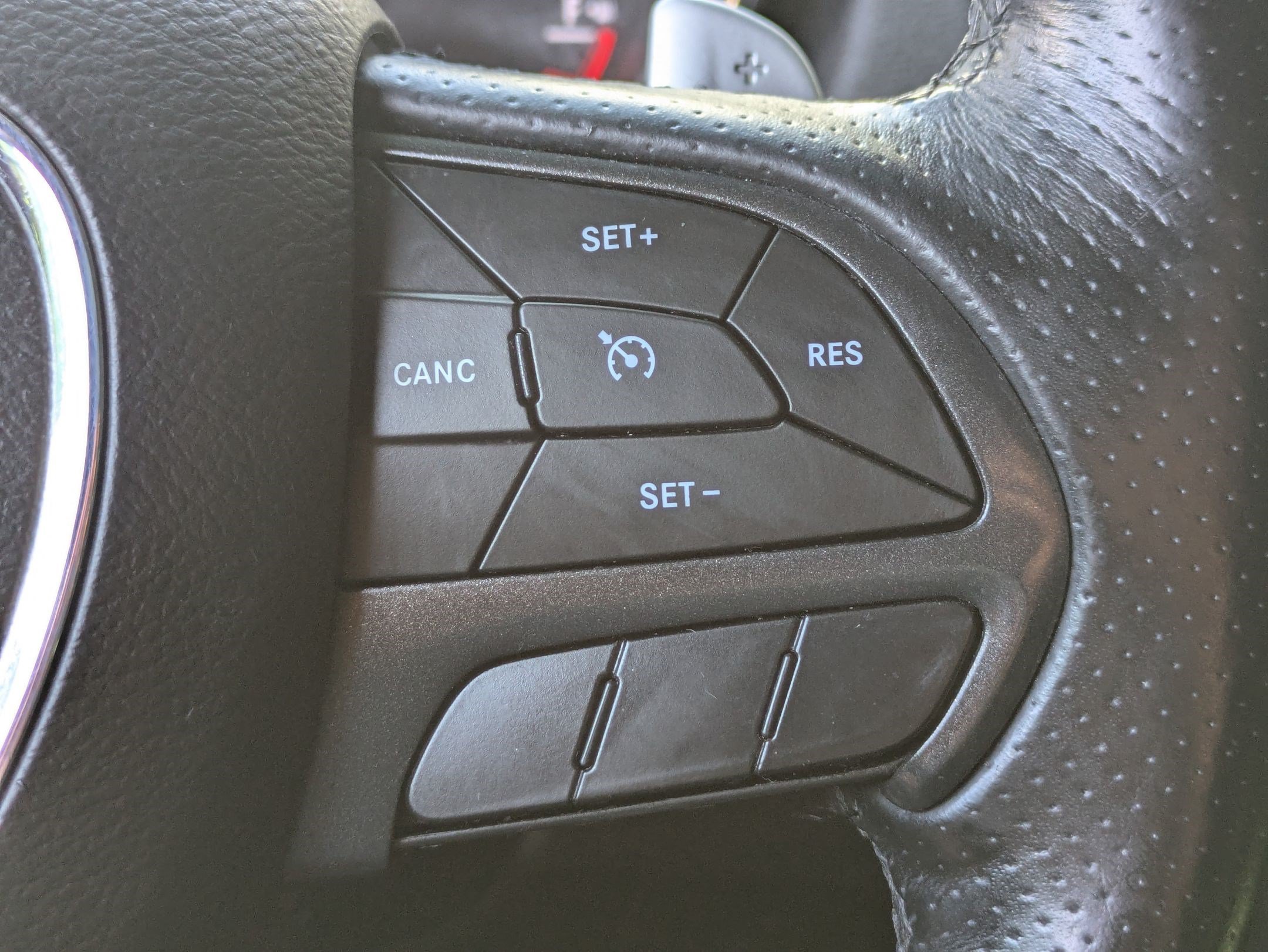 Used 2019 Dodge Durango R/T AWD/4WD image 14