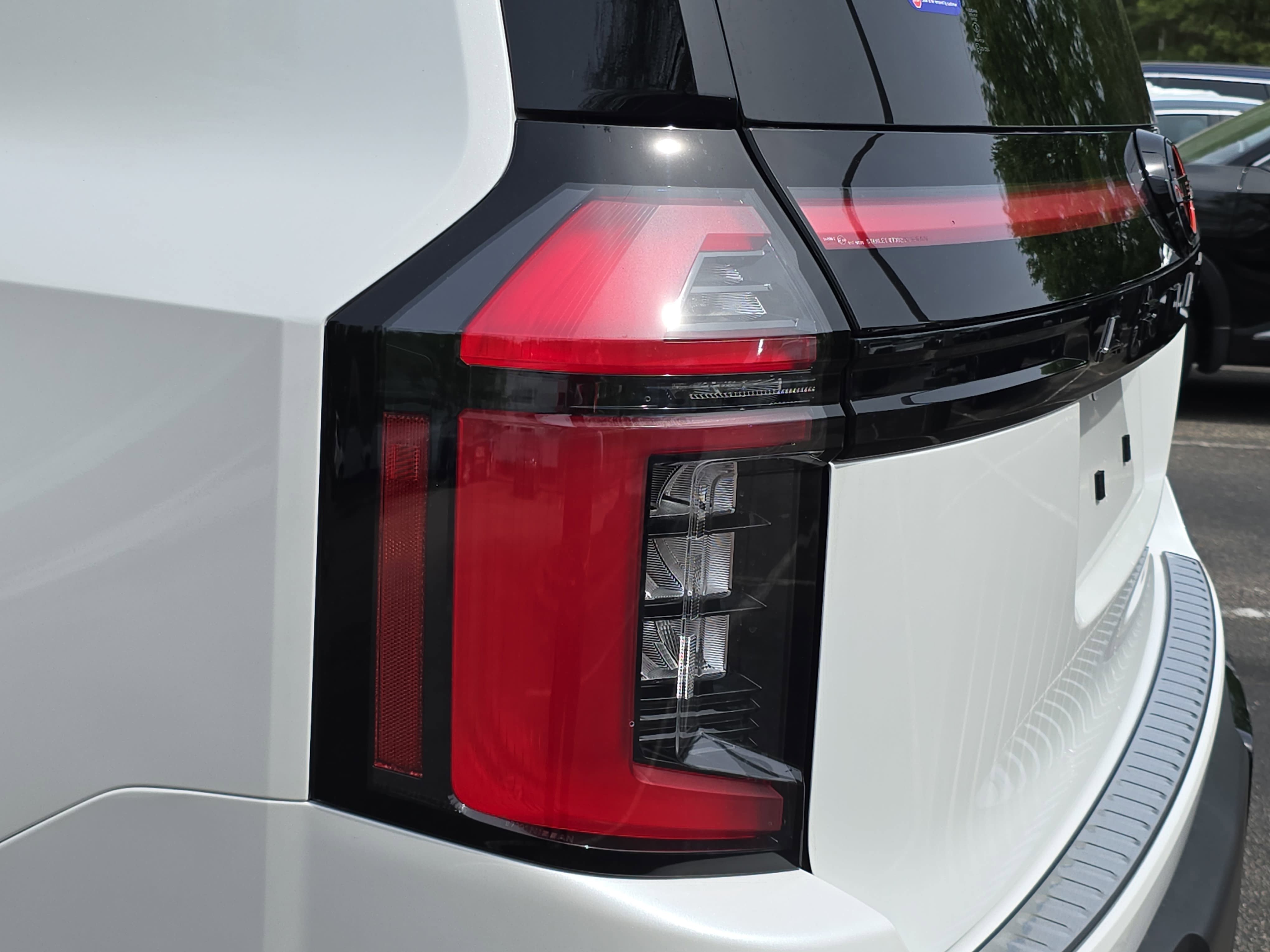 New 2026 Nissan Armada PRO-4X AWD/4WD image 36