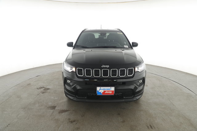 New 2026 Jeep Compass Latitude image 3