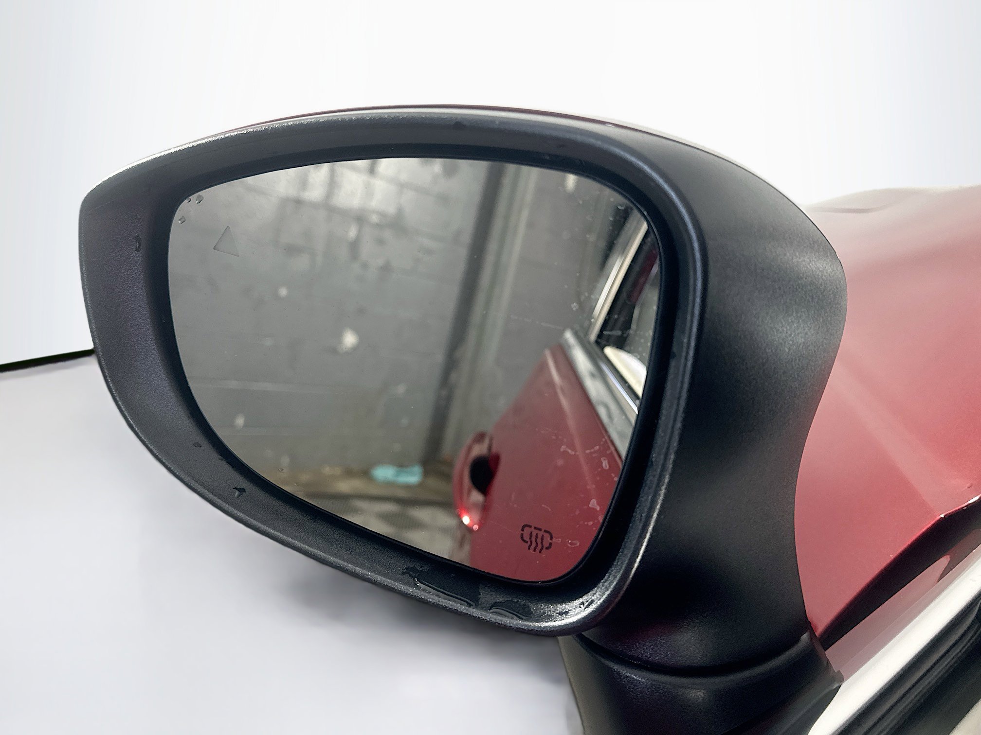 Used 2023 Chrysler Pacifica Touring-L image 16